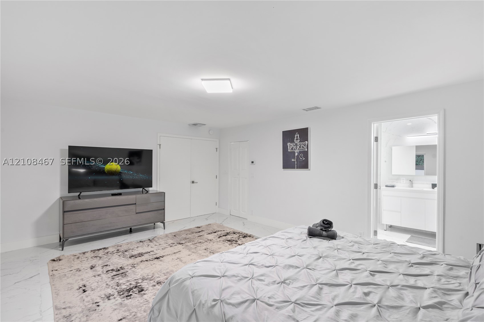 1247 Jackson St, Hollywood FL 33019