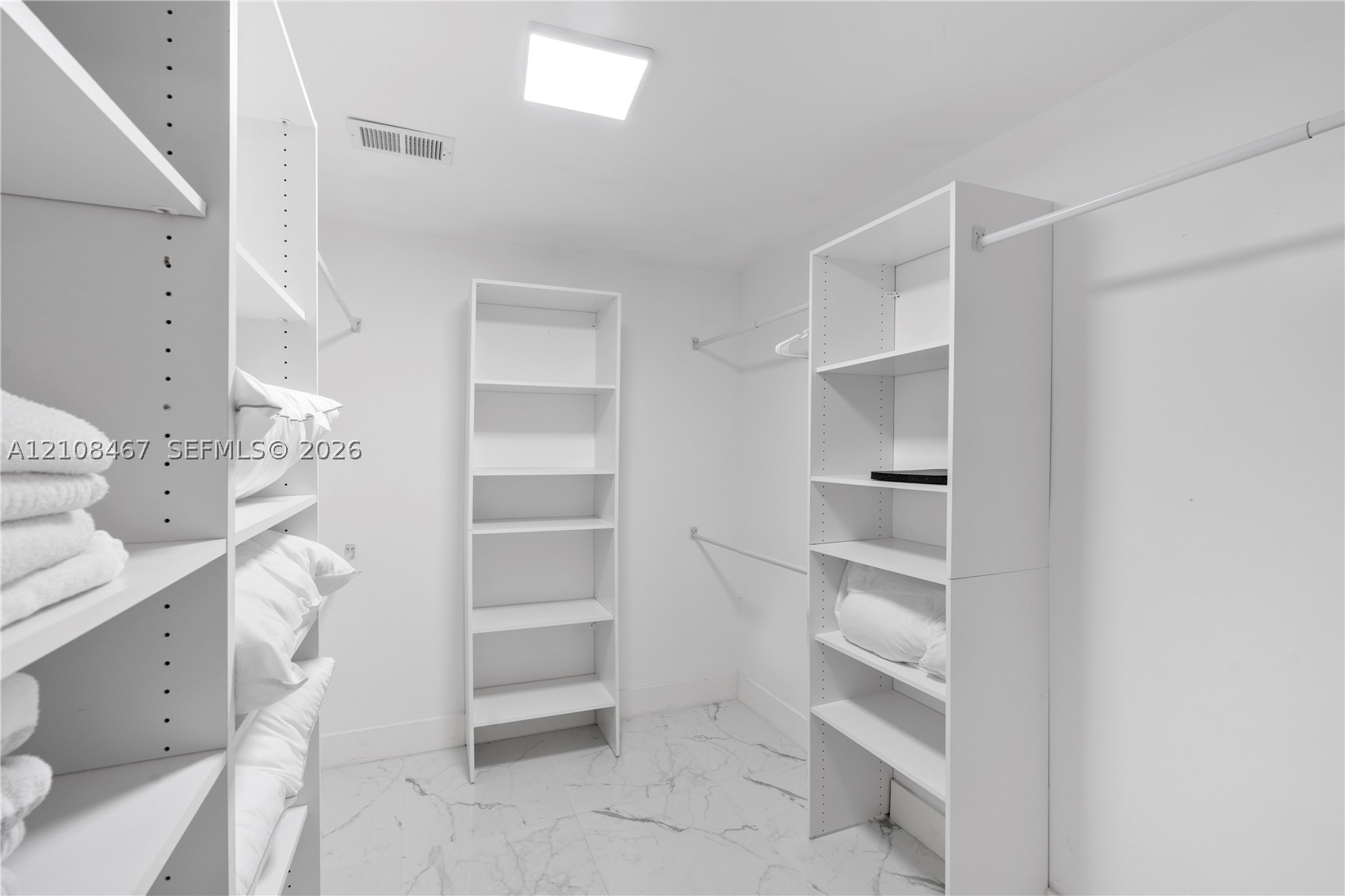 1247 Jackson St, Hollywood FL 33019