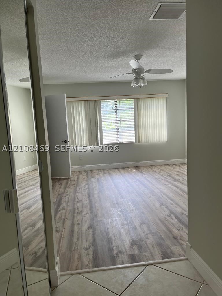 21362 Juego Cir #33E, Boca Raton FL 33433