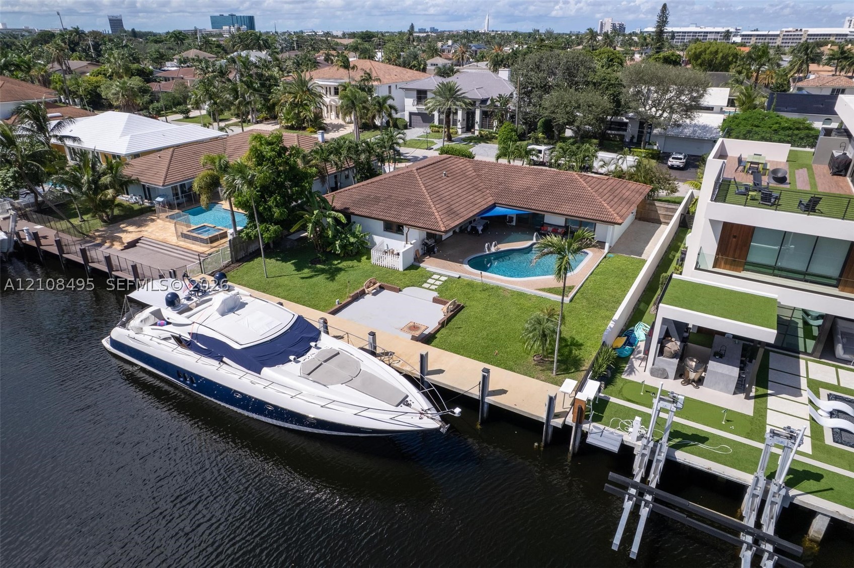 3080 NE 43rd St, Fort Lauderdale FL 33308