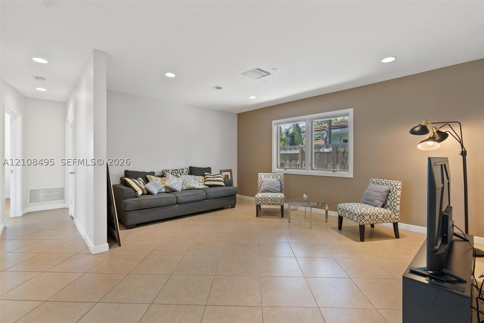 3080 NE 43rd St, Fort Lauderdale FL 33308