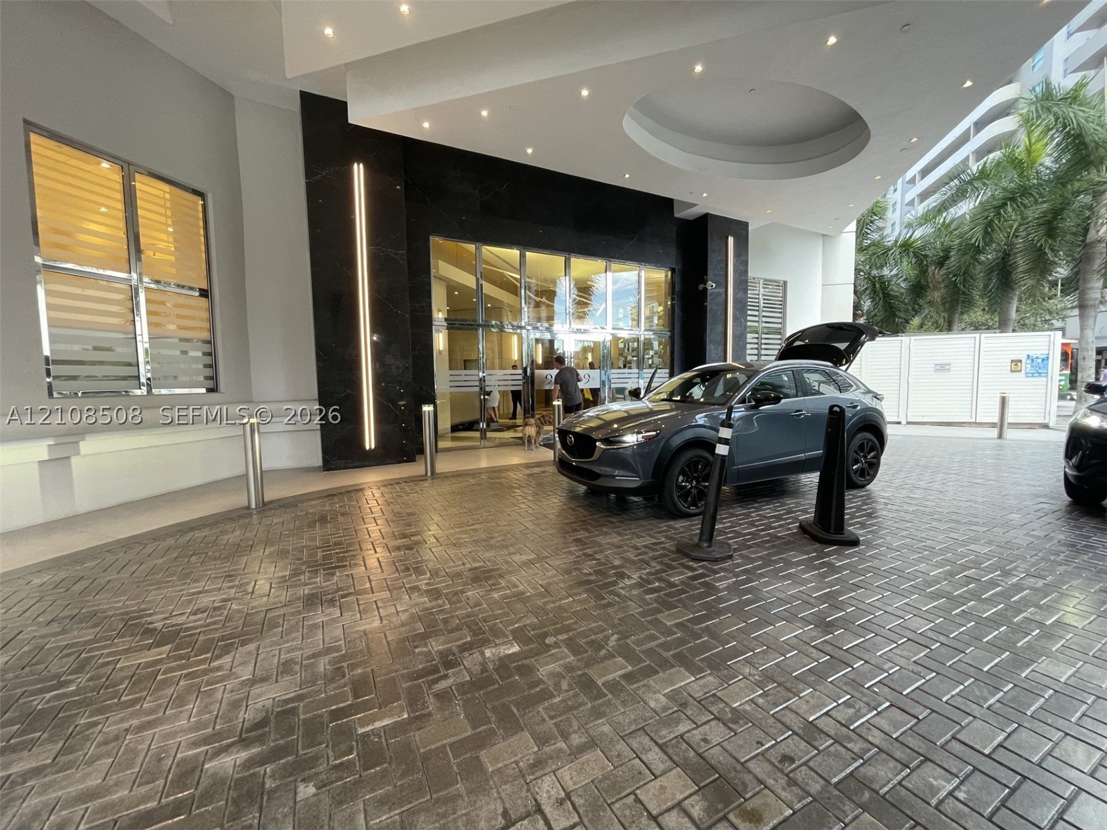 999 SW 1st Ave #3207, Miami FL 33130