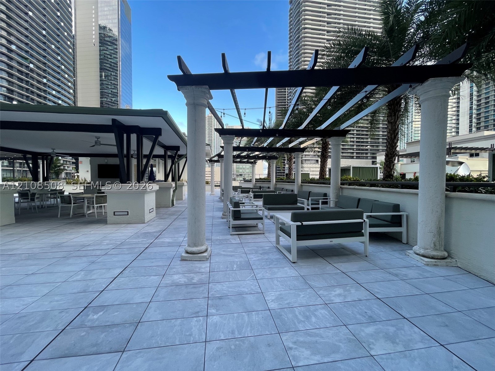 999 SW 1st Ave #3207, Miami FL 33130