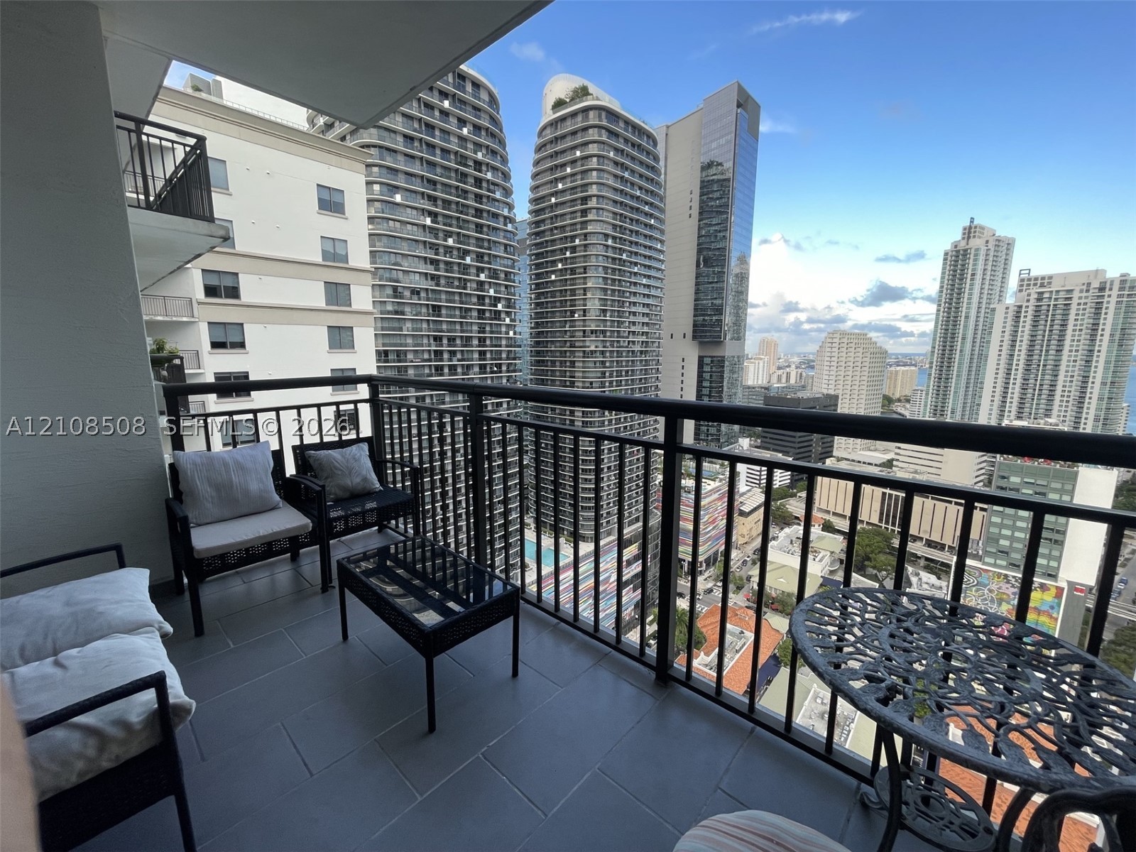 999 SW 1st Ave #3207, Miami FL 33130