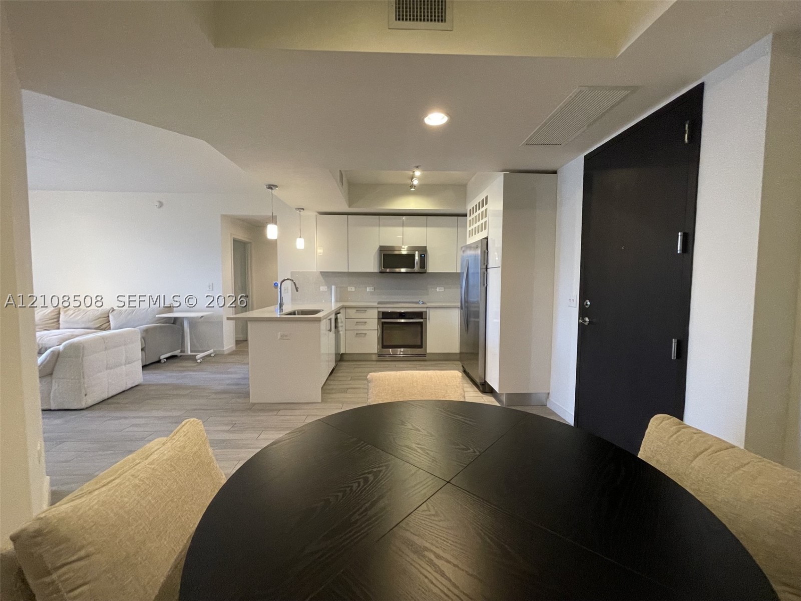 999 SW 1st Ave #3207, Miami FL 33130