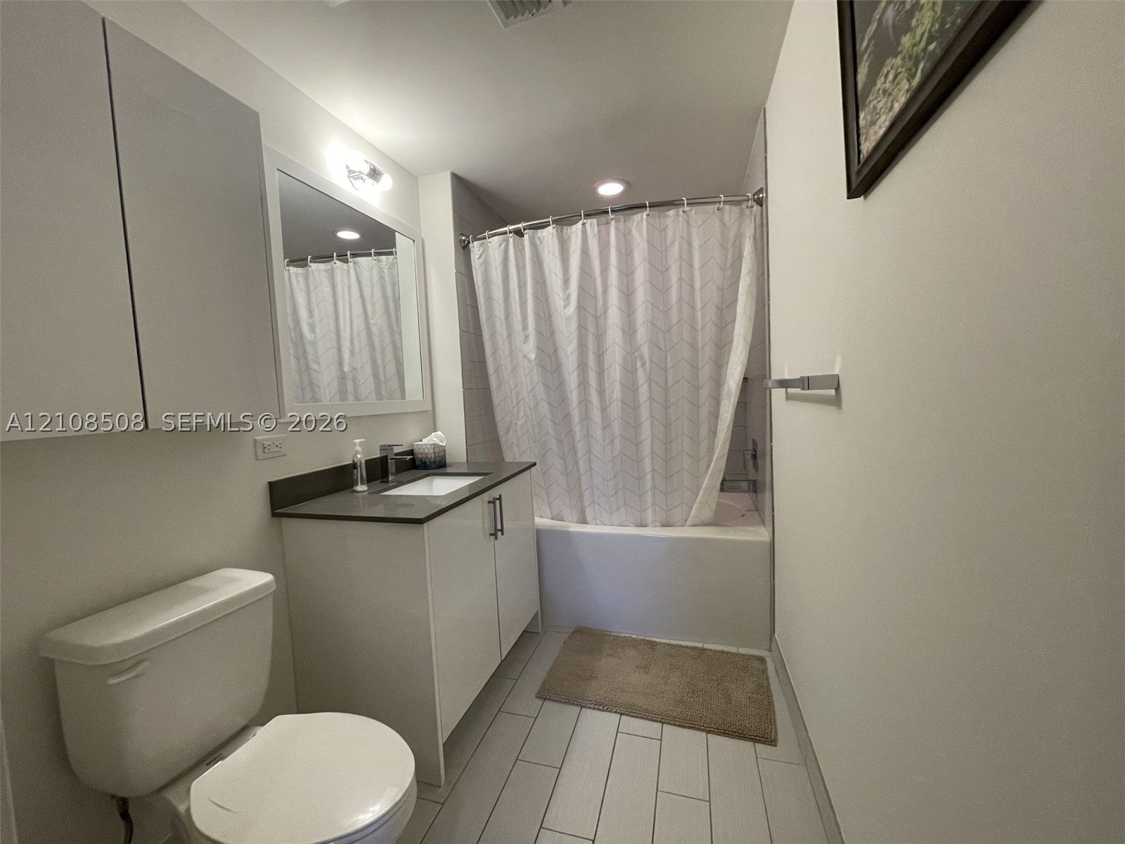 999 SW 1st Ave #3207, Miami FL 33130