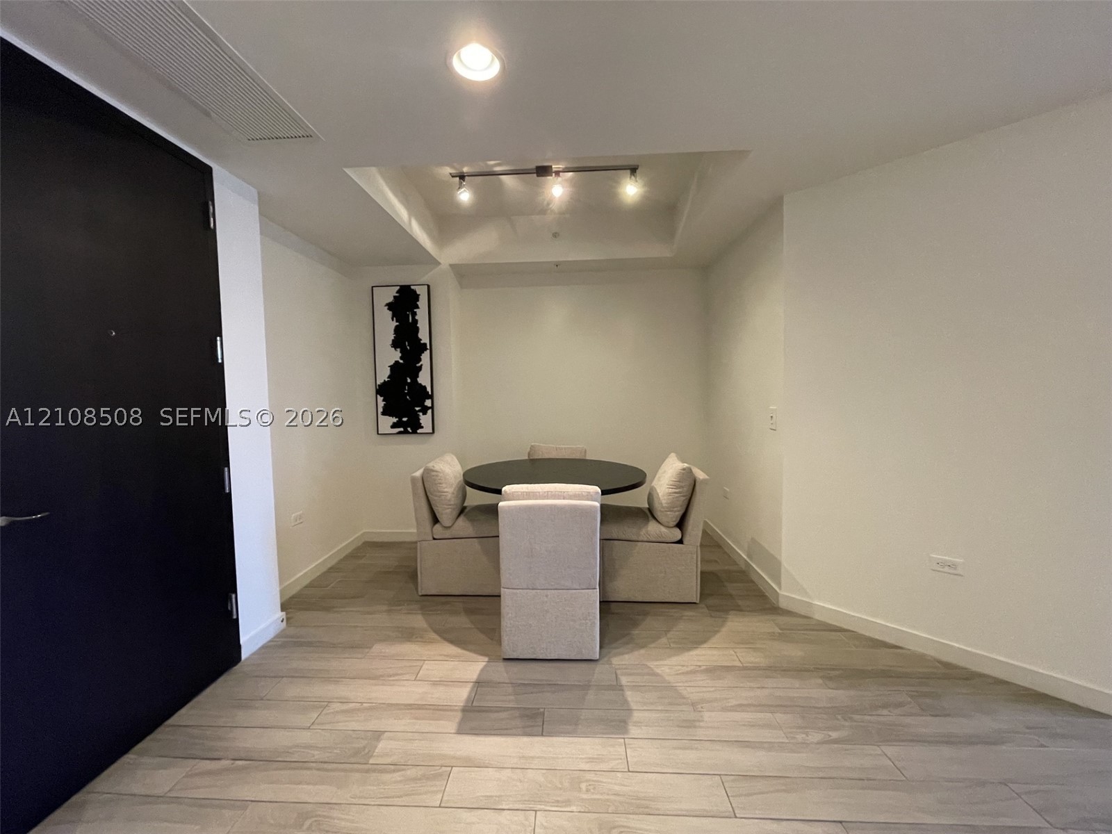 999 SW 1st Ave #3207, Miami FL 33130