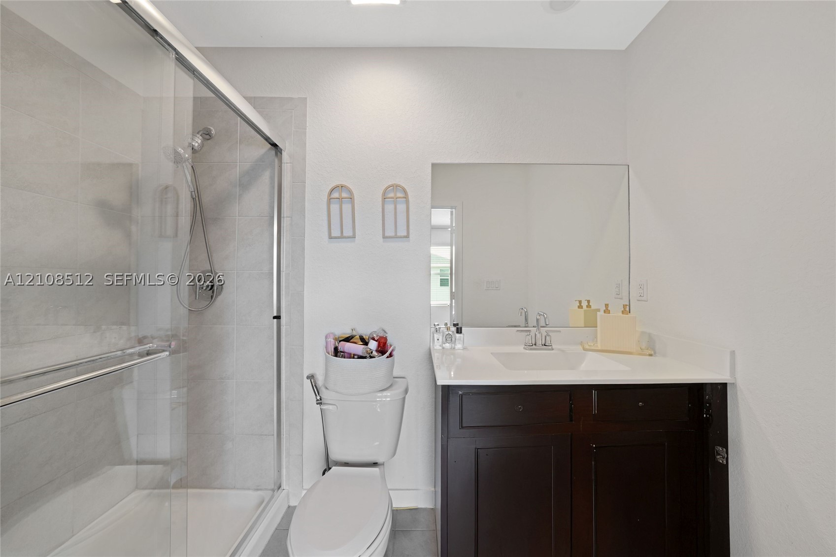 572 NE 6th Pl, Homestead FL 33034