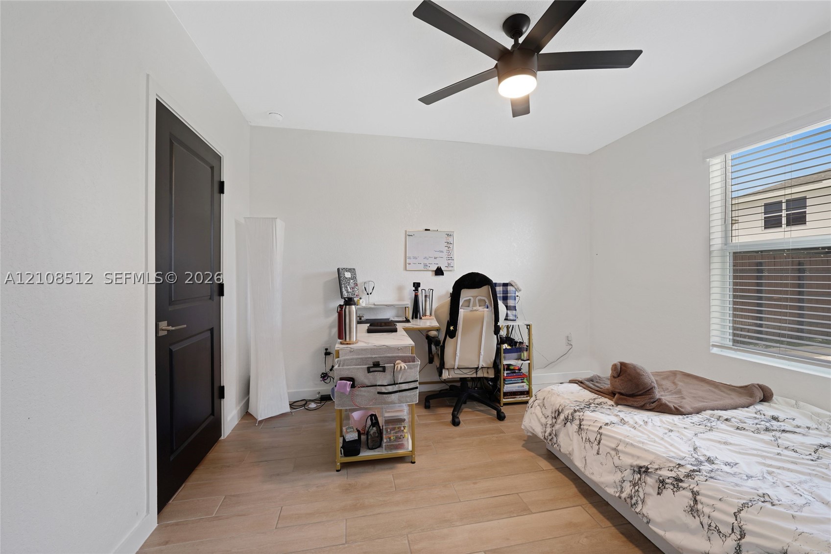572 NE 6th Pl, Homestead FL 33034