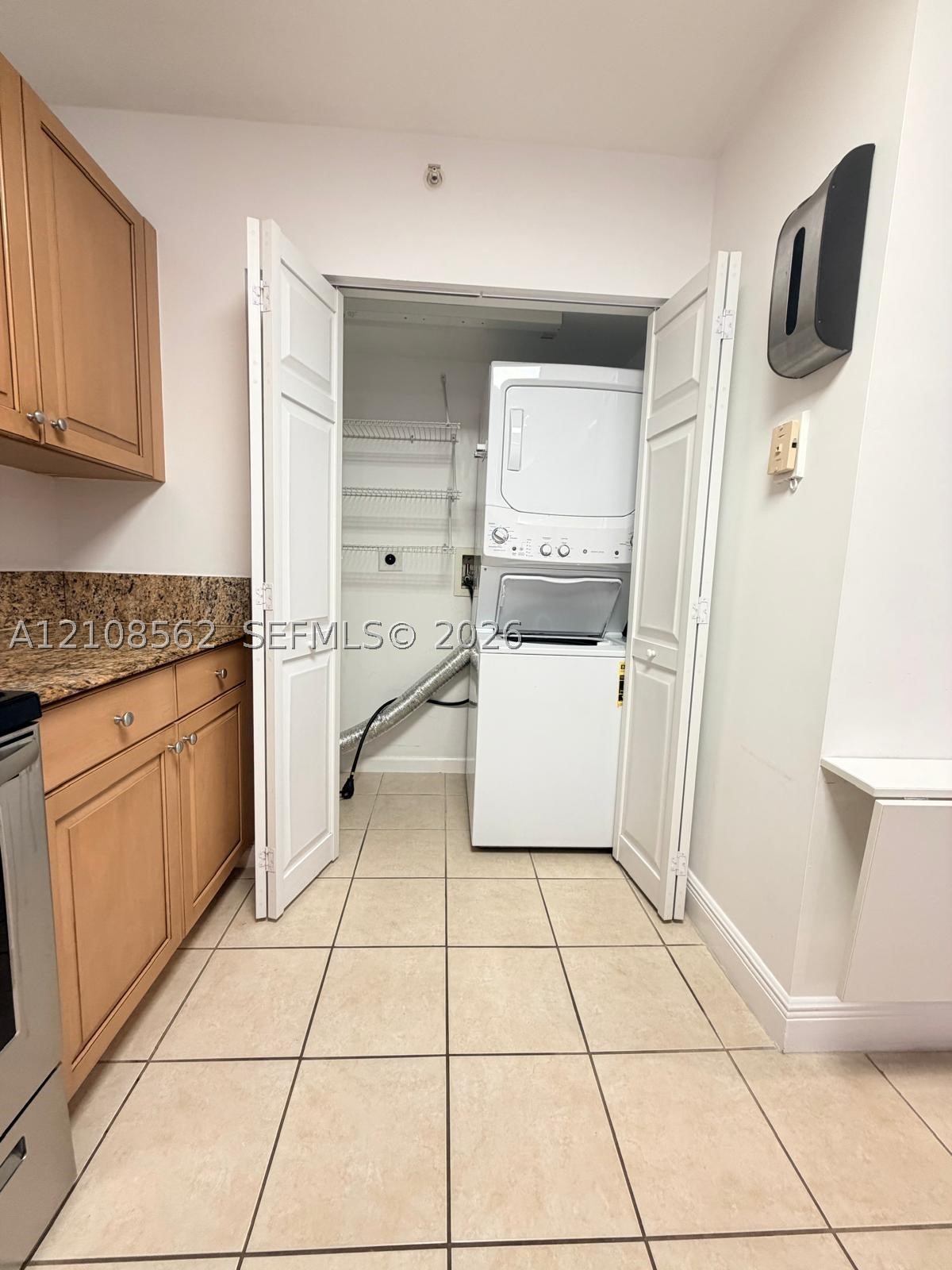 529 E Sheridan St #305, Dania Beach FL 33004