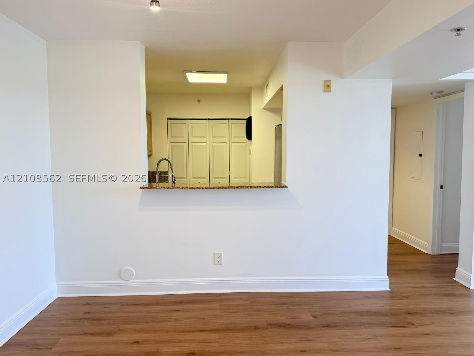 529 E Sheridan St #305, Dania Beach FL 33004