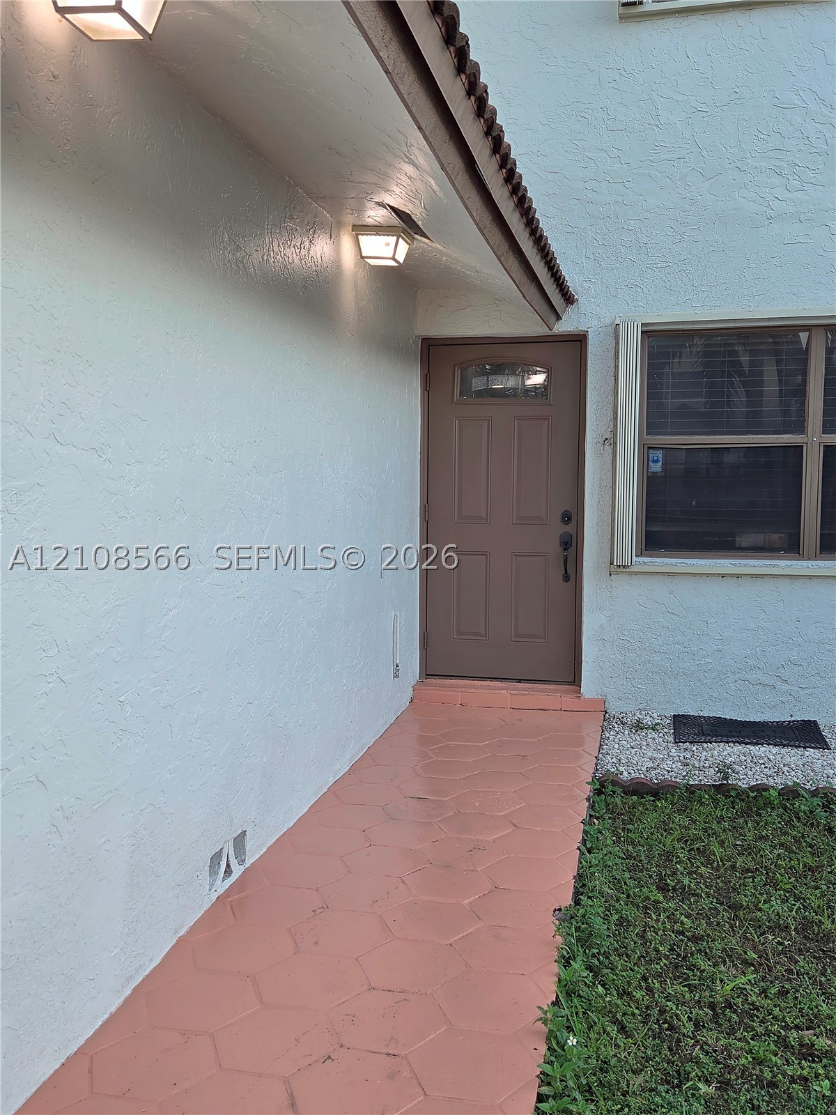 15138 SW 94th Ter #0, Miami FL 33196