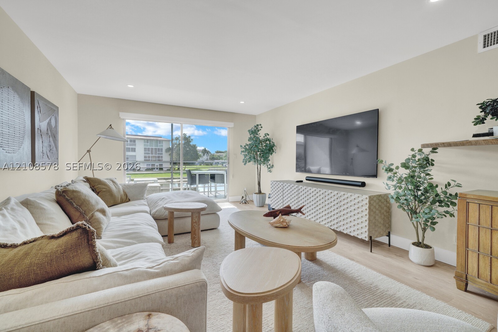 3005 Portofino Isle #N2, Coconut Creek FL 33066