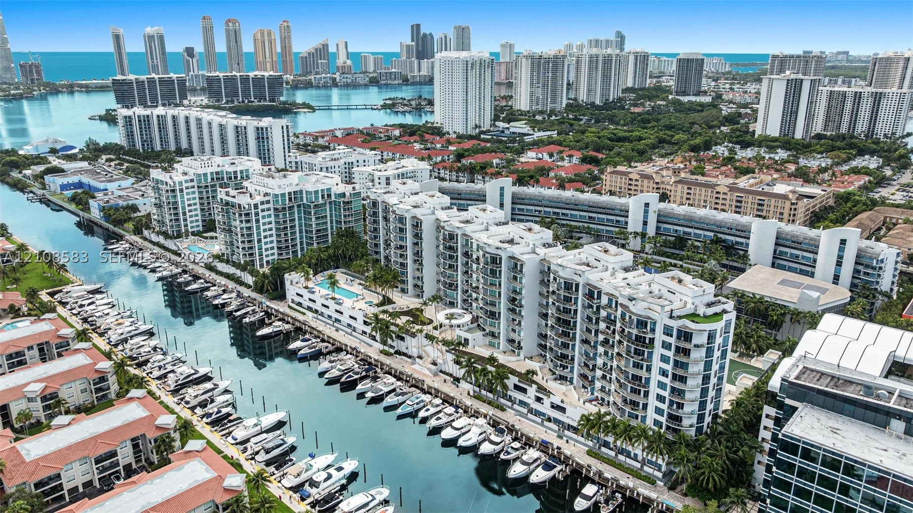 3029 NE 188th St #910, Aventura FL 33180