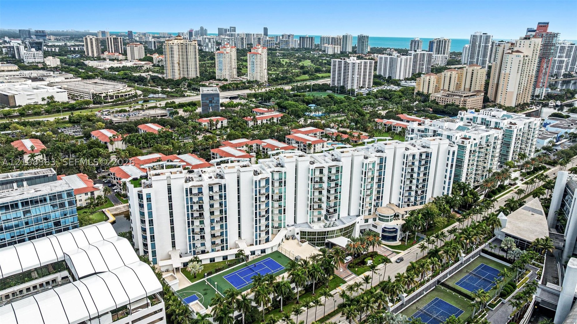 3029 NE 188th St #910, Aventura FL 33180