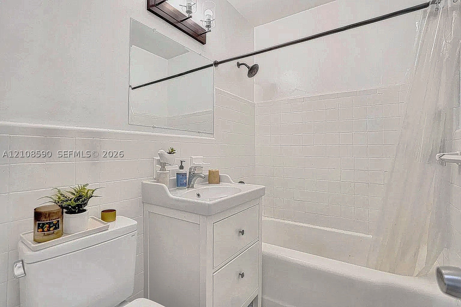 1728 NE 17th Ter, Fort Lauderdale FL 33305