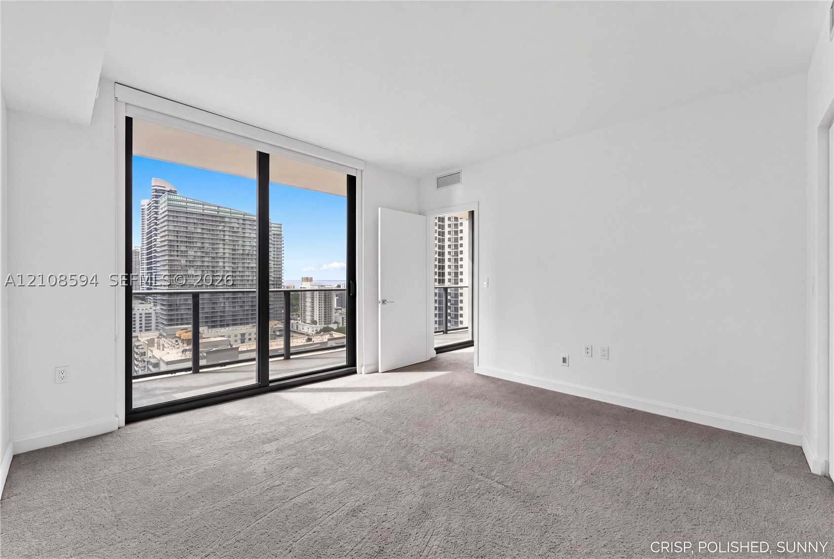 45 SW 9th St #2206, Miami FL 33130