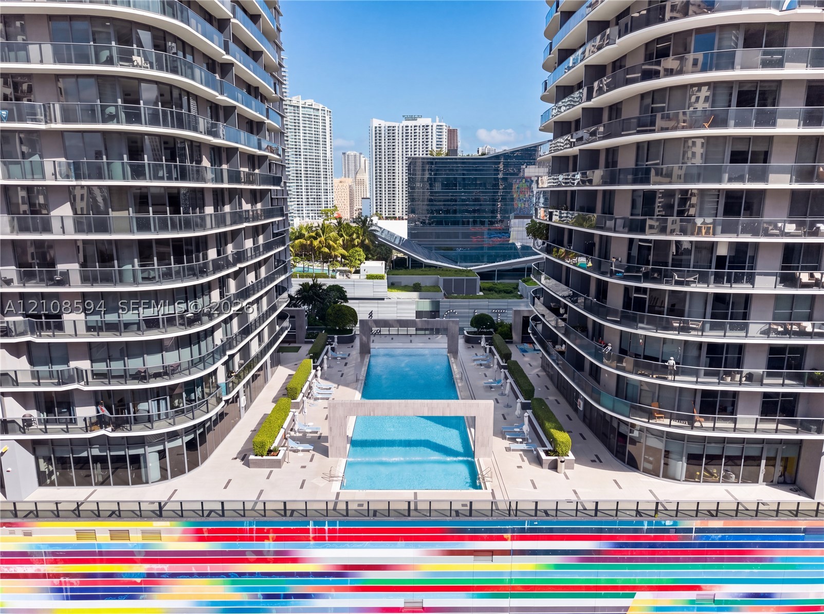 45 SW 9th St #2206, Miami FL 33130