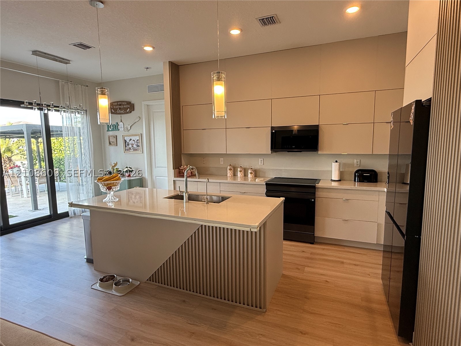 17507 SW 43rd St, Miramar FL 33029