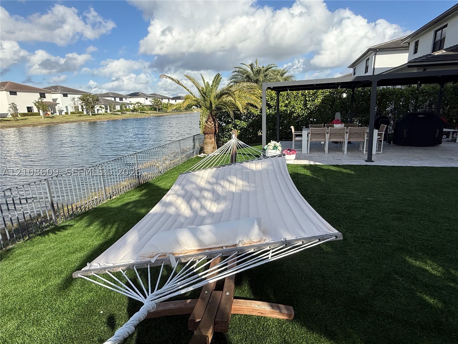 17507 SW 43rd St, Miramar FL 33029
