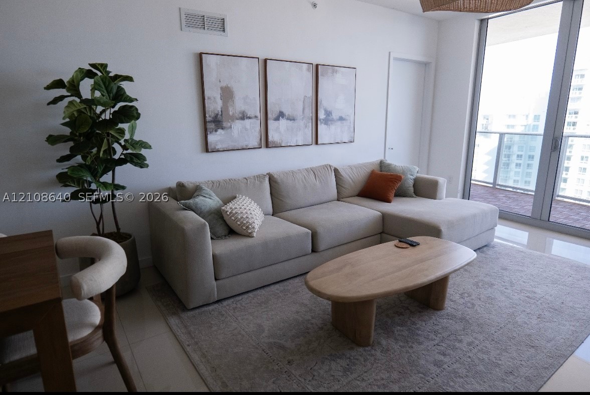 488 NE 18th St #4509, Miami FL 33132