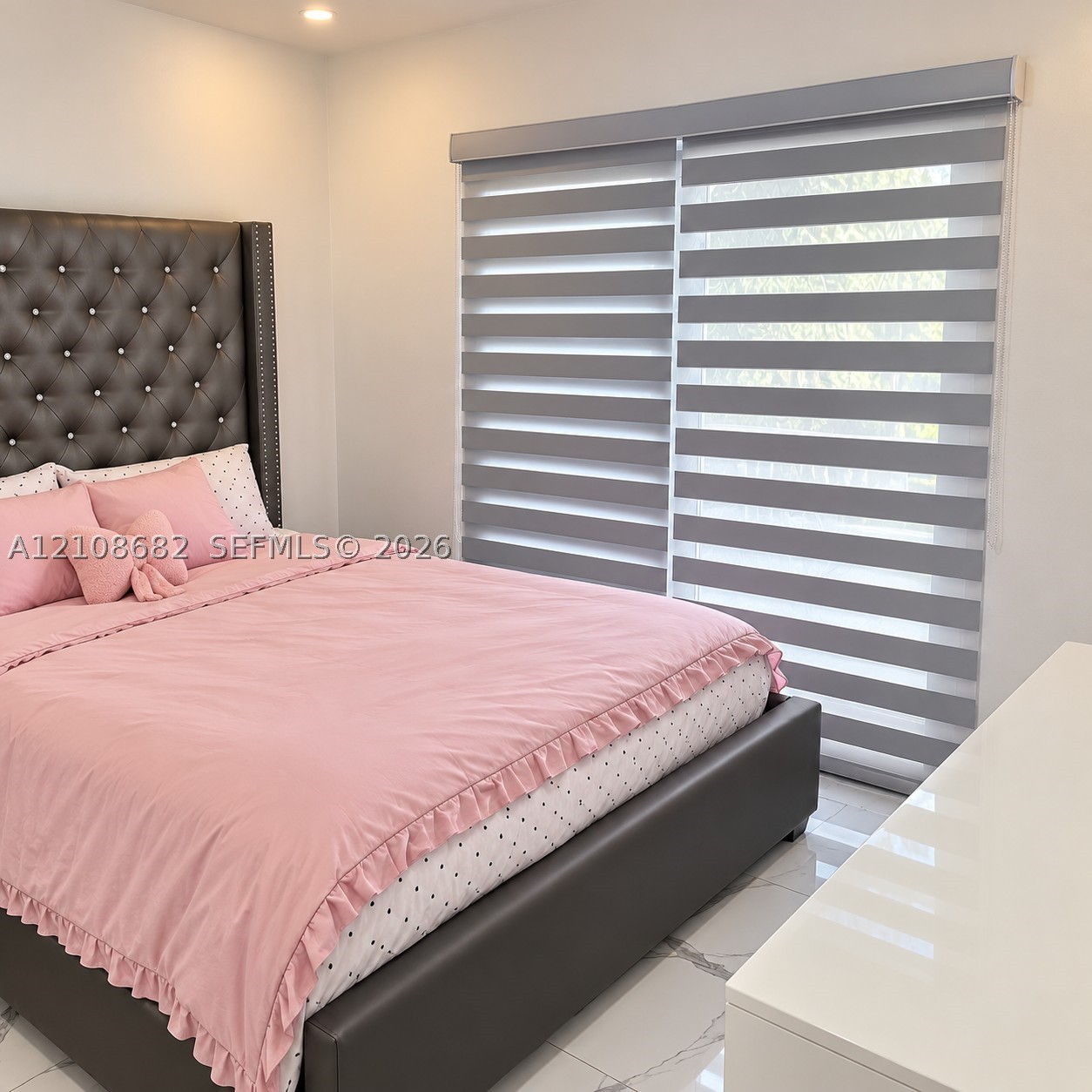 8943 NW 112th Ter, Hialeah Gardens FL 33018