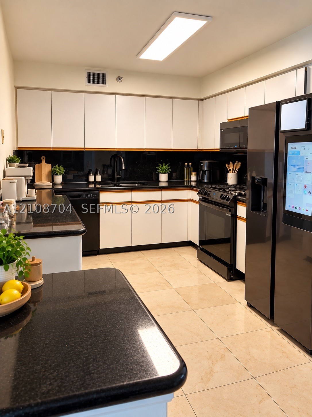 3530 Mystic Pointe Dr #1911, Aventura FL 33180