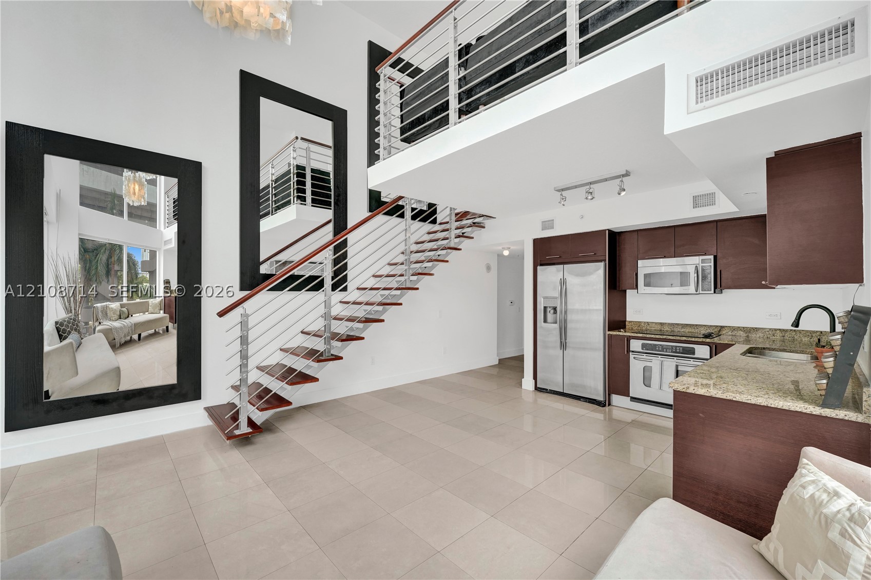 41 SE 5th St #317, Miami FL 33131