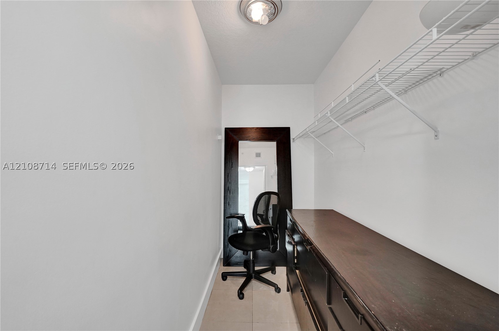 41 SE 5th St #317, Miami FL 33131