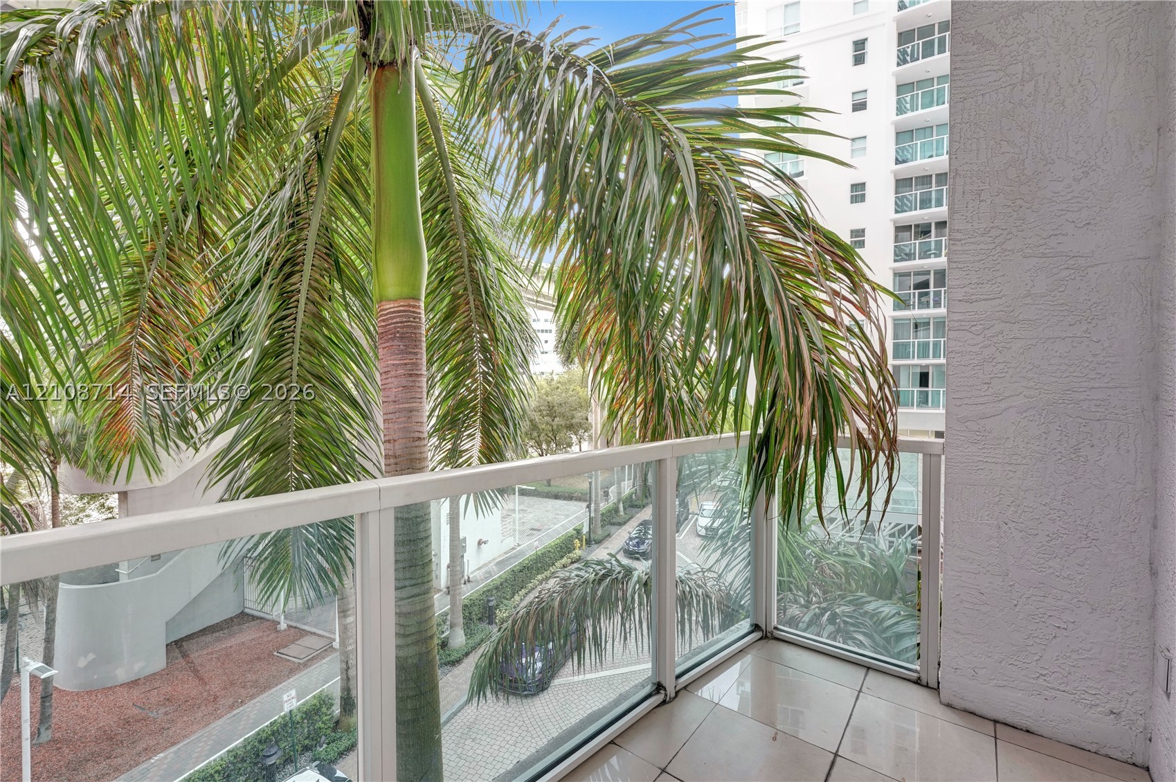 41 SE 5th St #317, Miami FL 33131