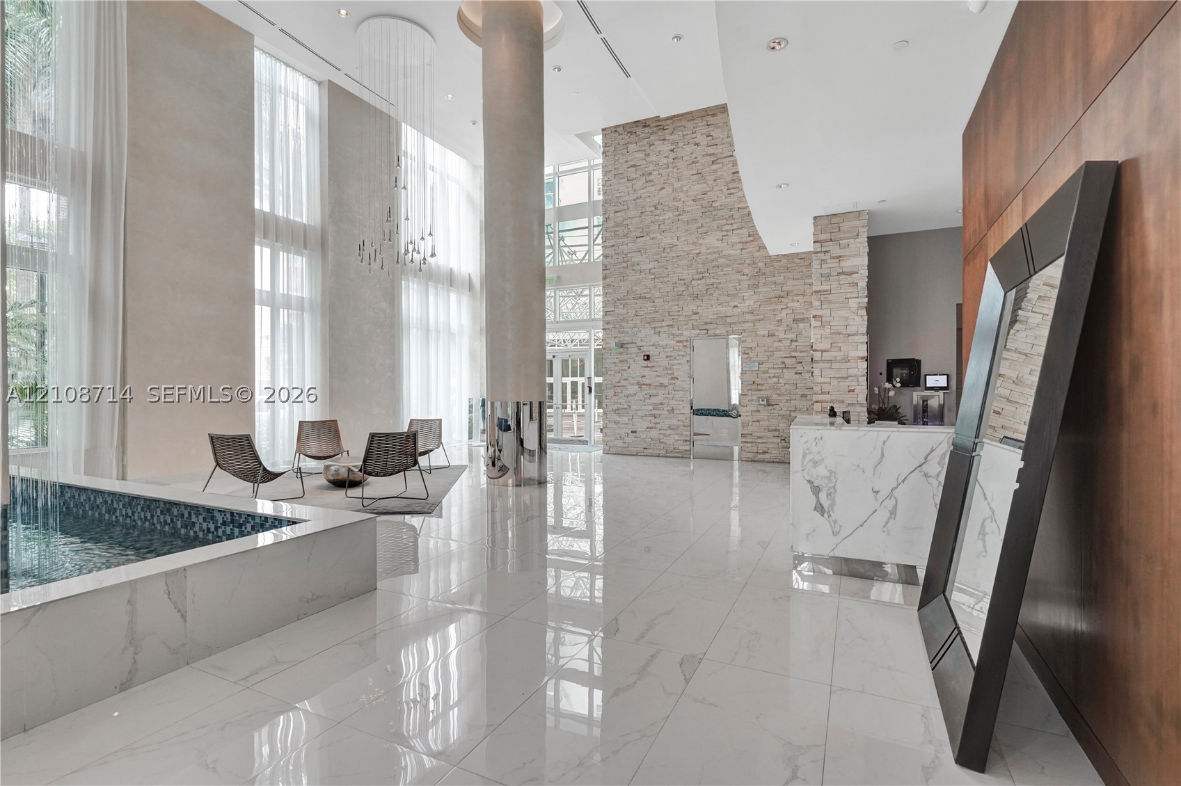 41 SE 5th St #317, Miami FL 33131