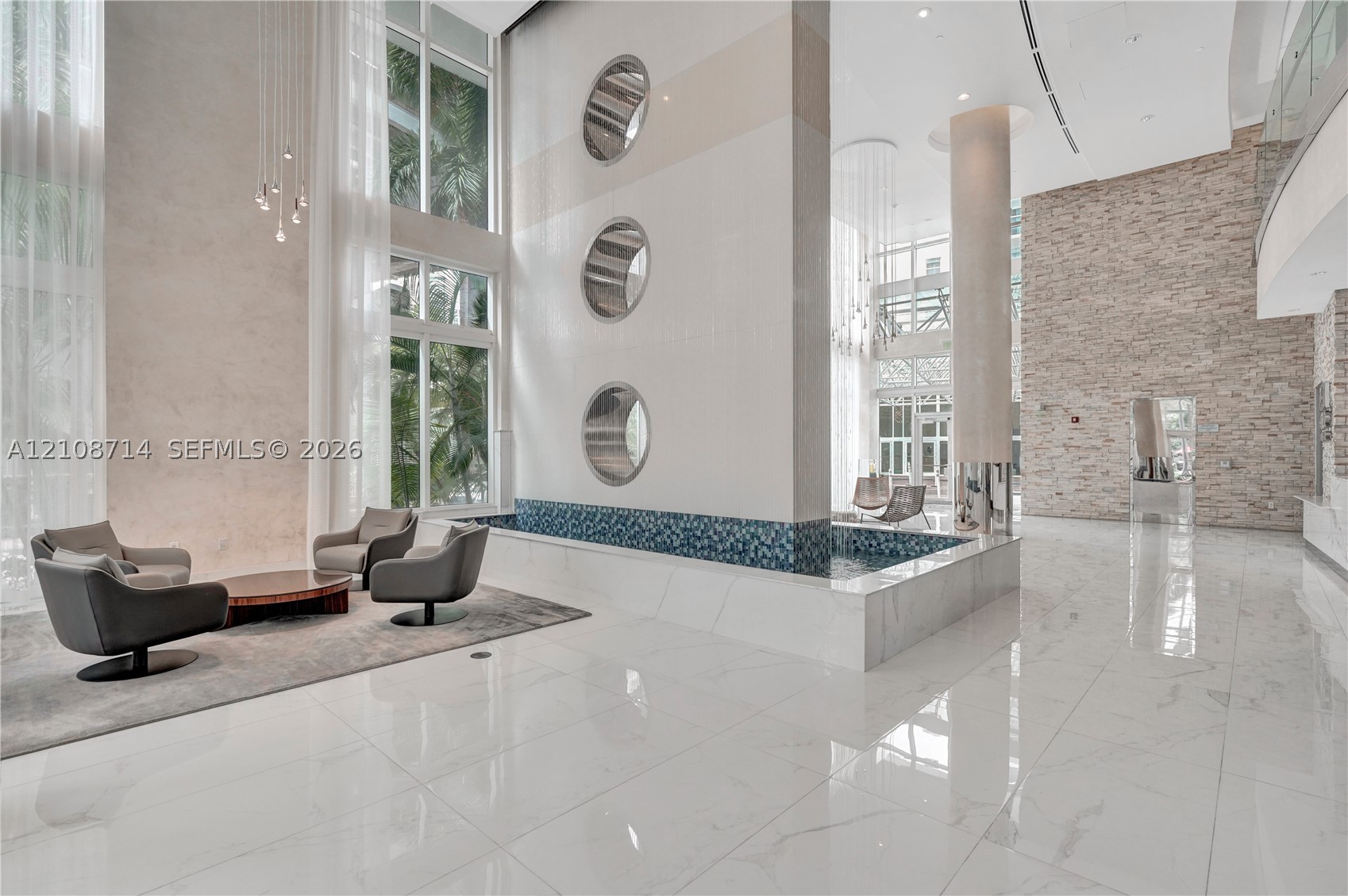 41 SE 5th St #317, Miami FL 33131