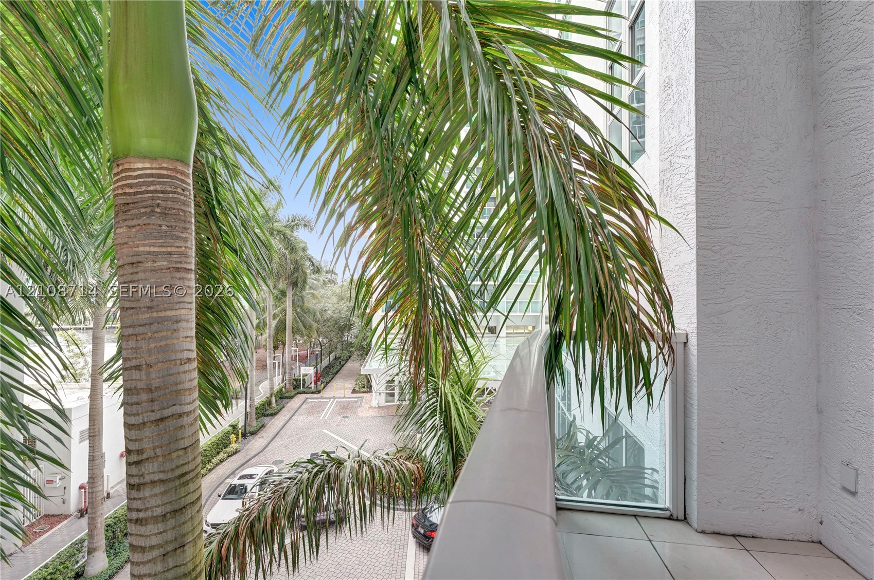 41 SE 5th St #317, Miami FL 33131