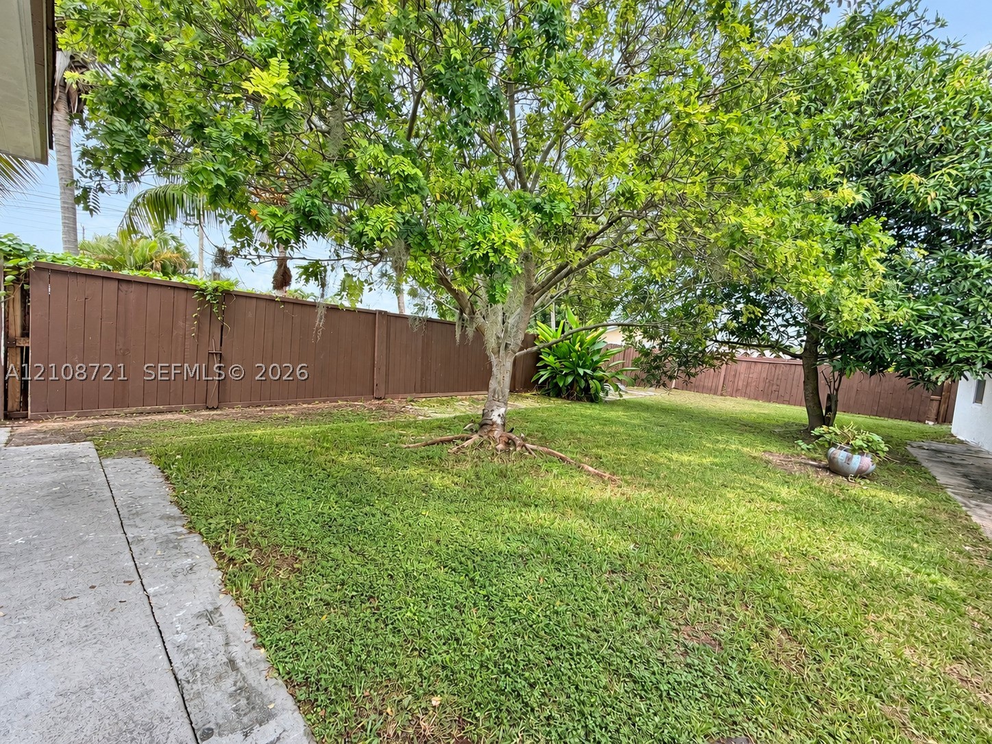 6561 SW 32nd St, Miami FL 33155