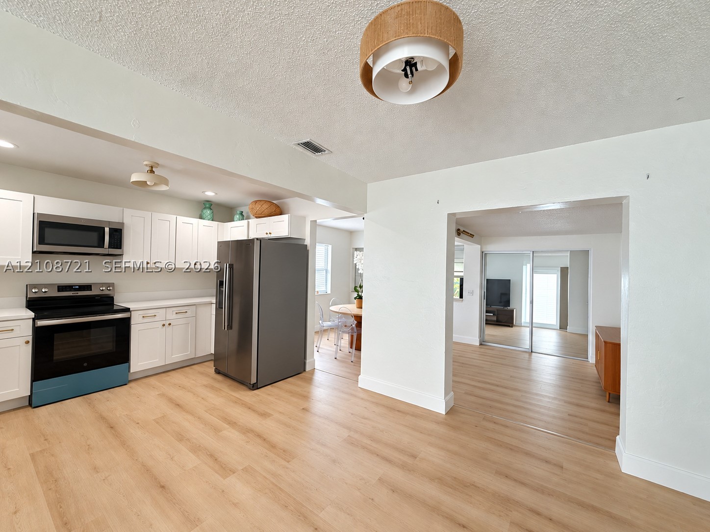 6561 SW 32nd St, Miami FL 33155