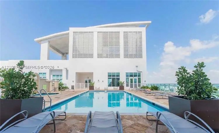133 NE 2nd Ave #917, Miami FL 33132