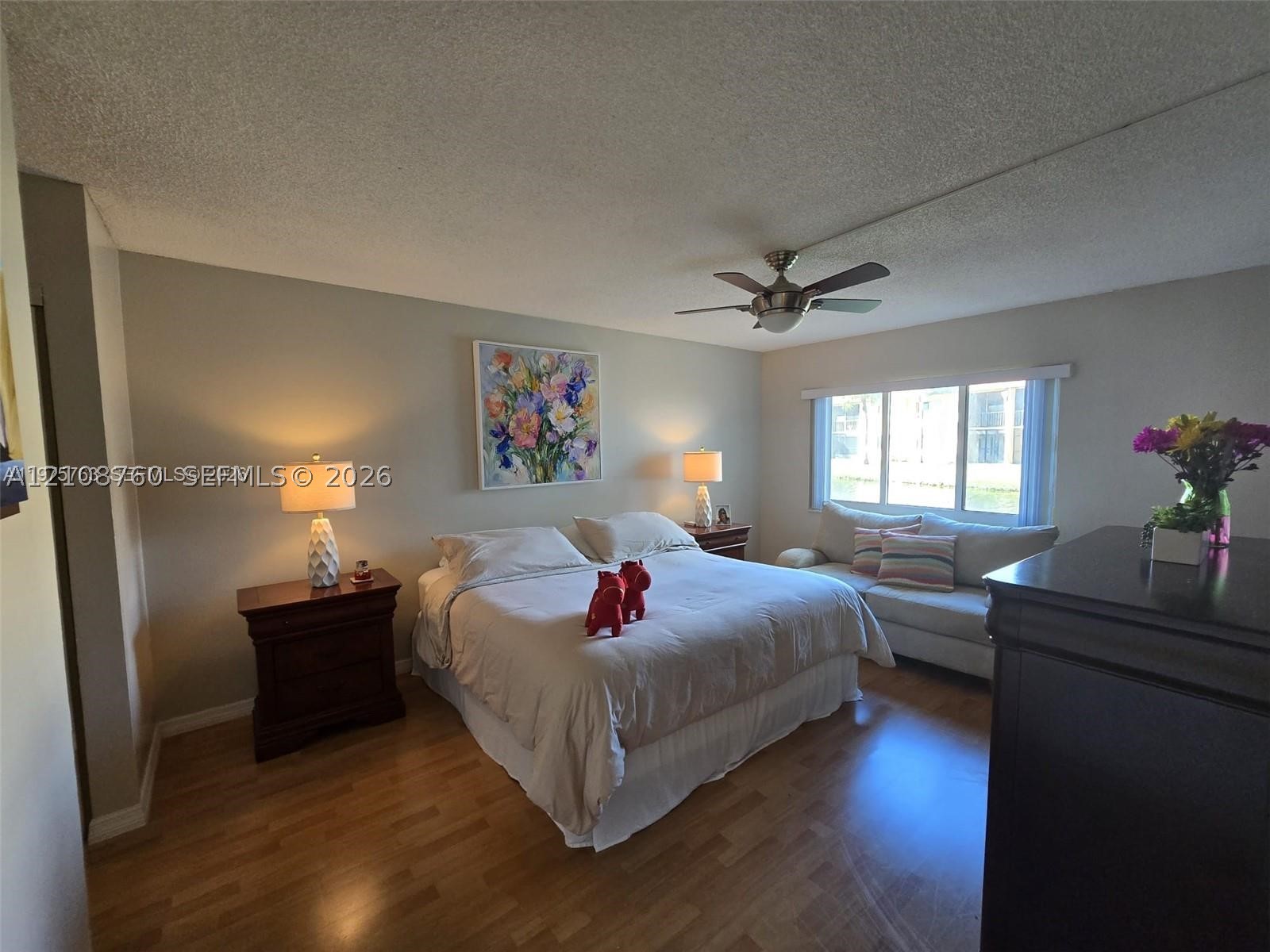 140 Lakeview Dr #111, Weston FL 33326