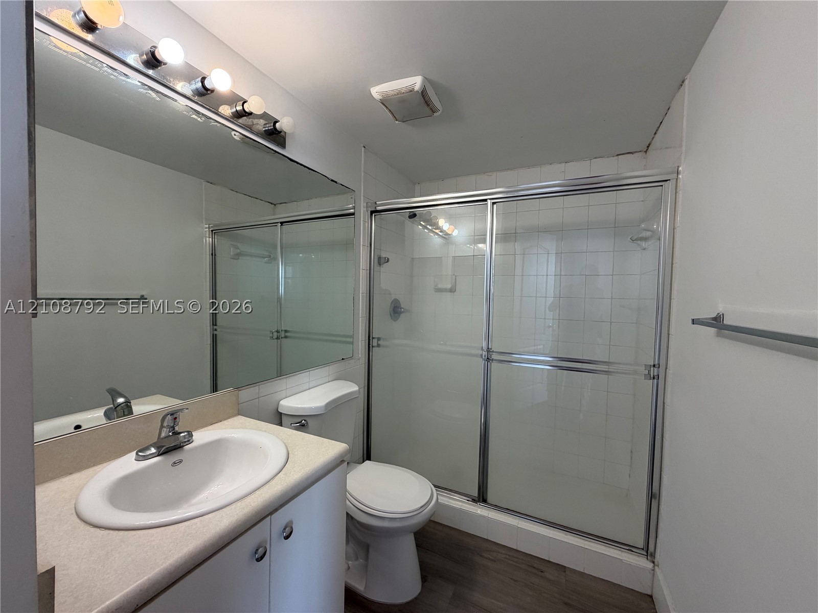 5085 NW 7th St #714, Miami FL 33126