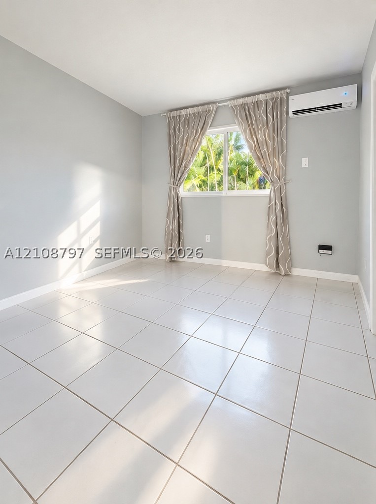 6310 SW 79th St #2, South Miami FL 33143