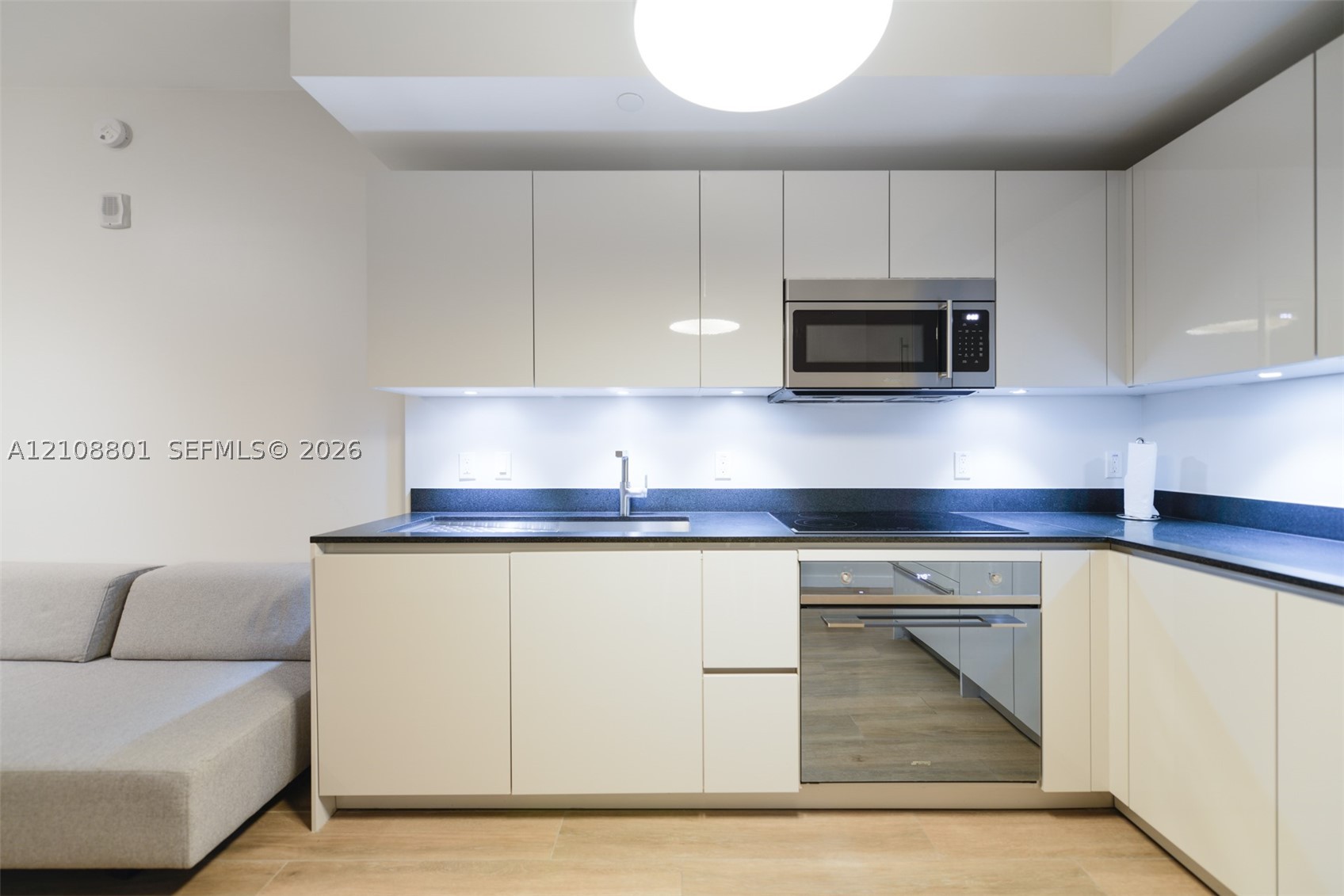1010 Brickell Ave #3710, Miami FL 33131