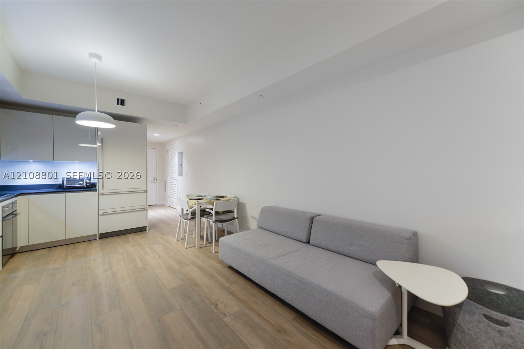 1010 Brickell Ave #3710, Miami FL 33131