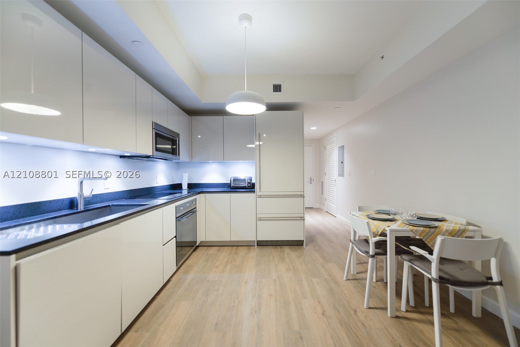 1010 Brickell Ave #3710, Miami FL 33131