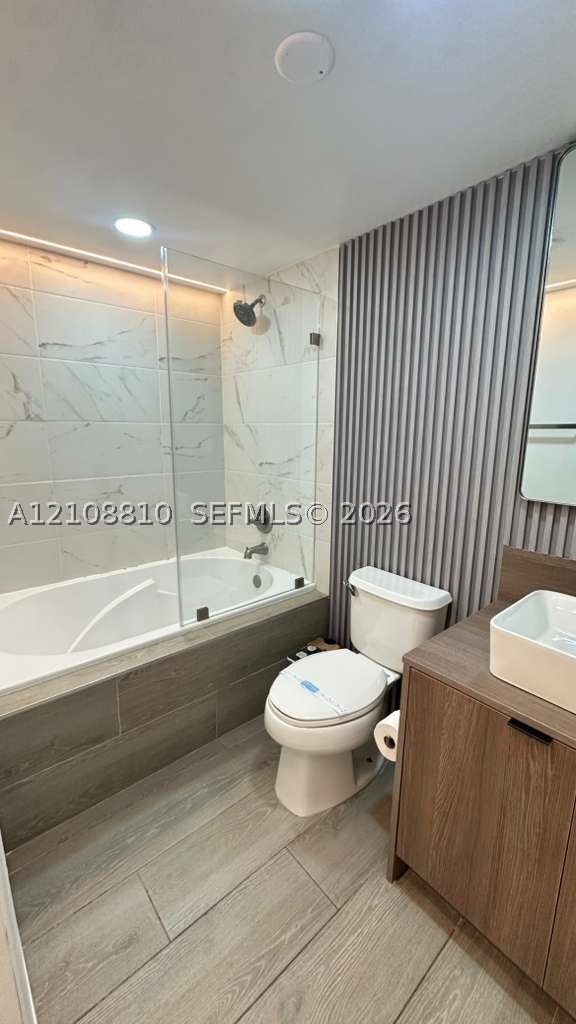 2951 S Bayshore Dr #416, Miami FL 33133