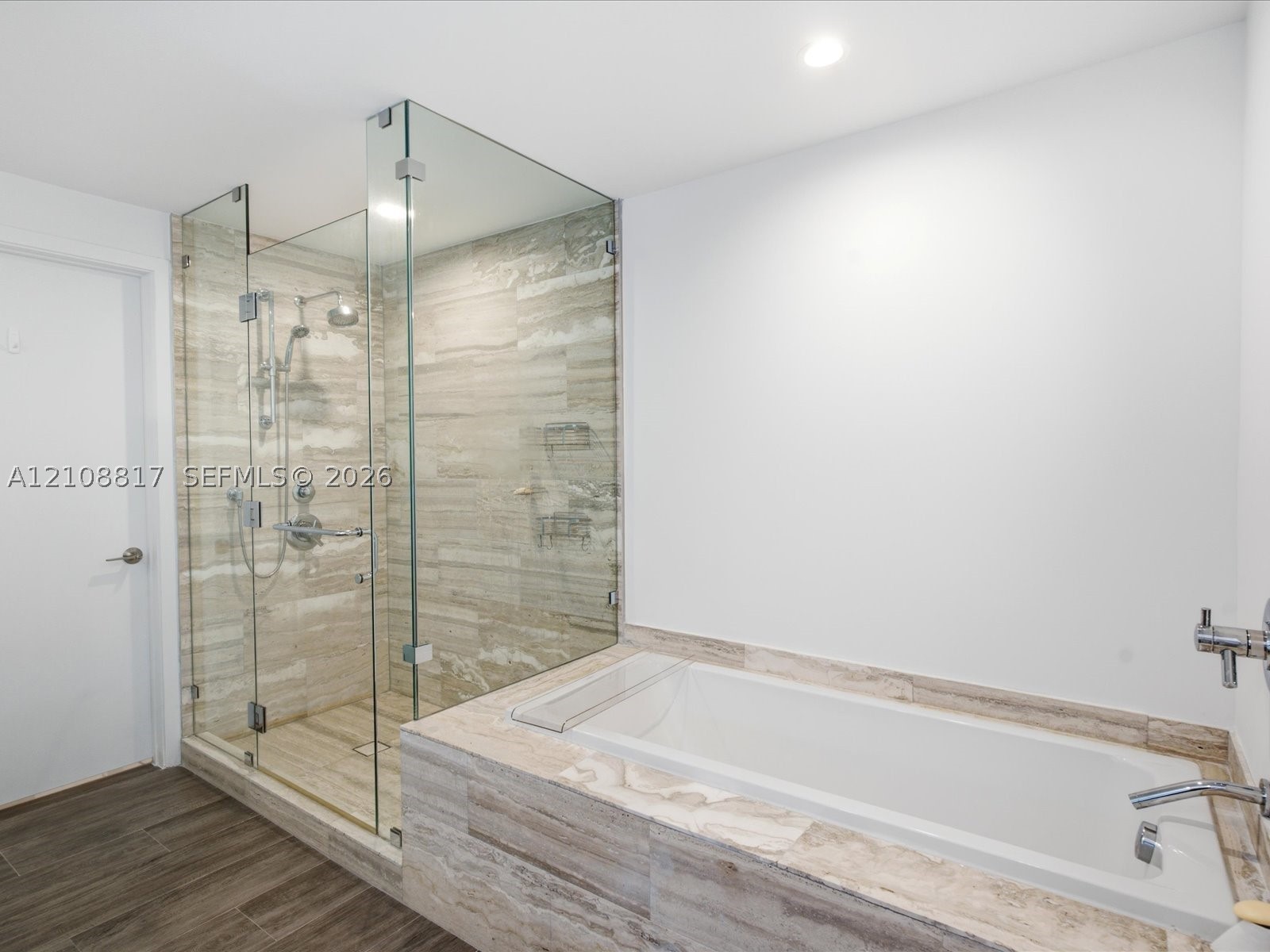 2900 NE 7th Ave #4305, Miami FL 33137