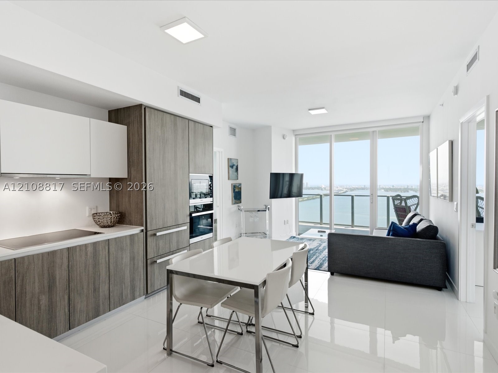 2900 NE 7th Ave #4305, Miami FL 33137