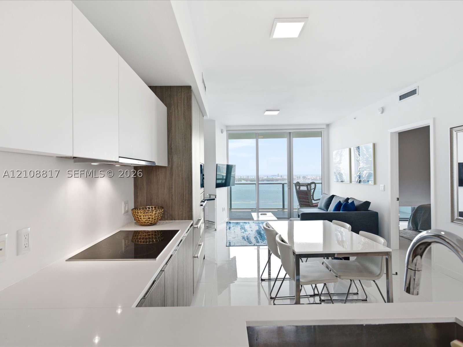 2900 NE 7th Ave #4305, Miami FL 33137
