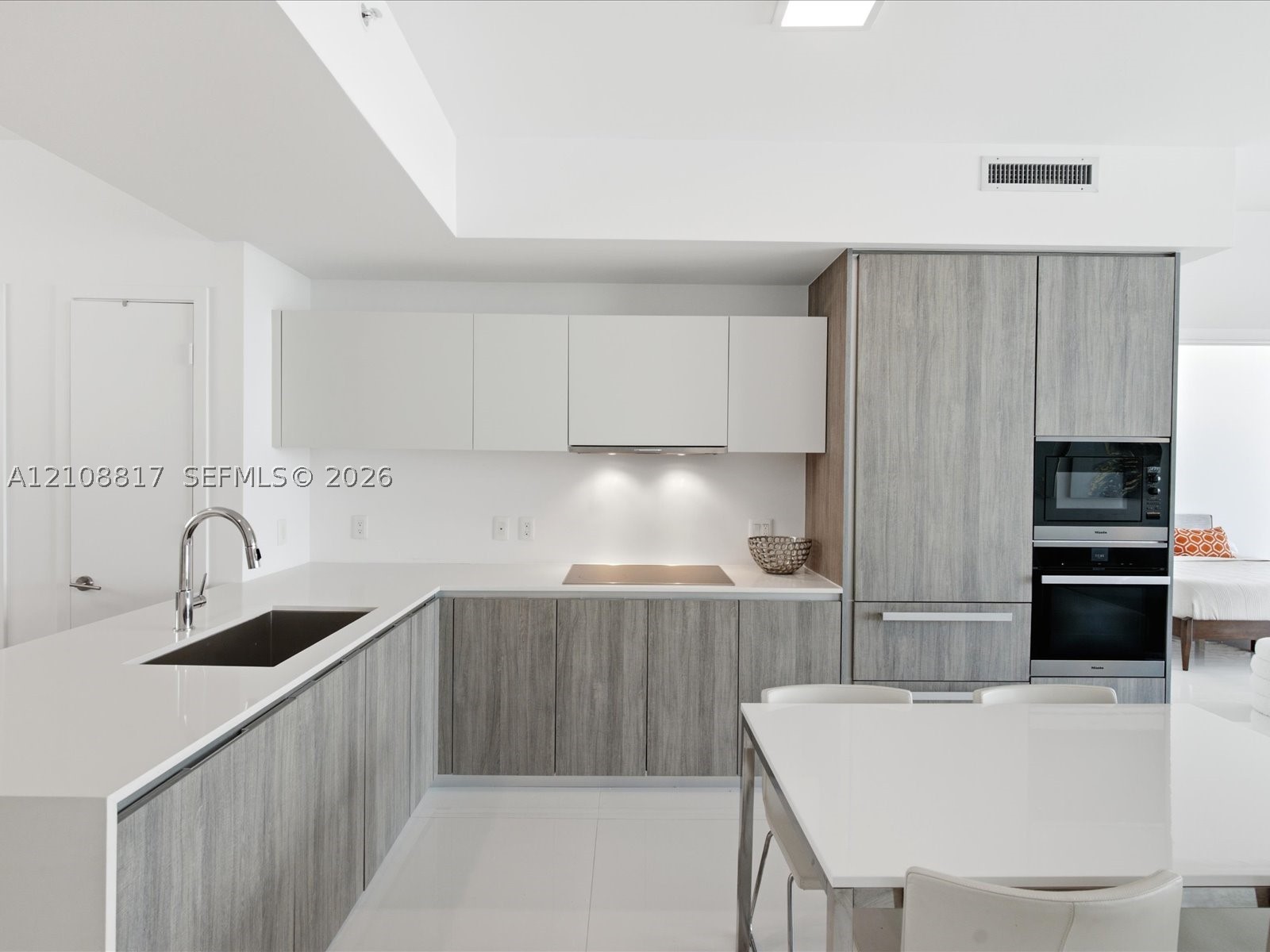 2900 NE 7th Ave #4305, Miami FL 33137
