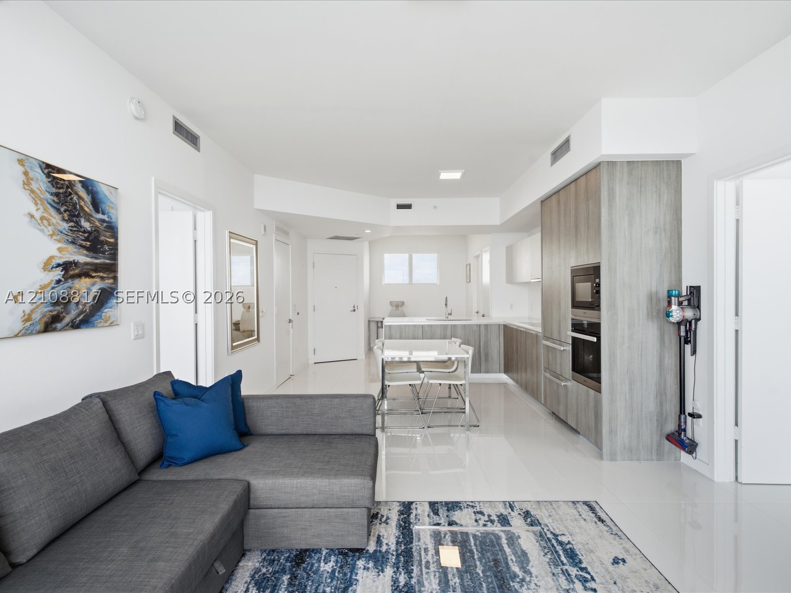 2900 NE 7th Ave #4305, Miami FL 33137