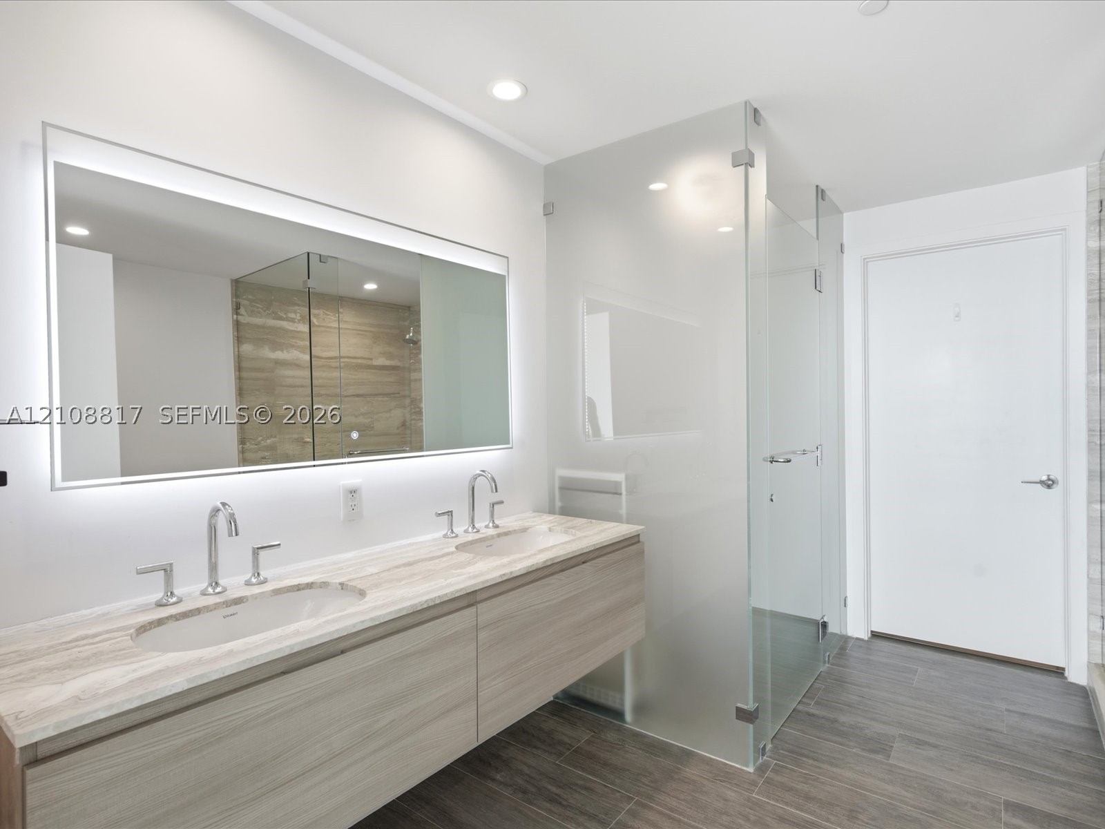 2900 NE 7th Ave #4305, Miami FL 33137
