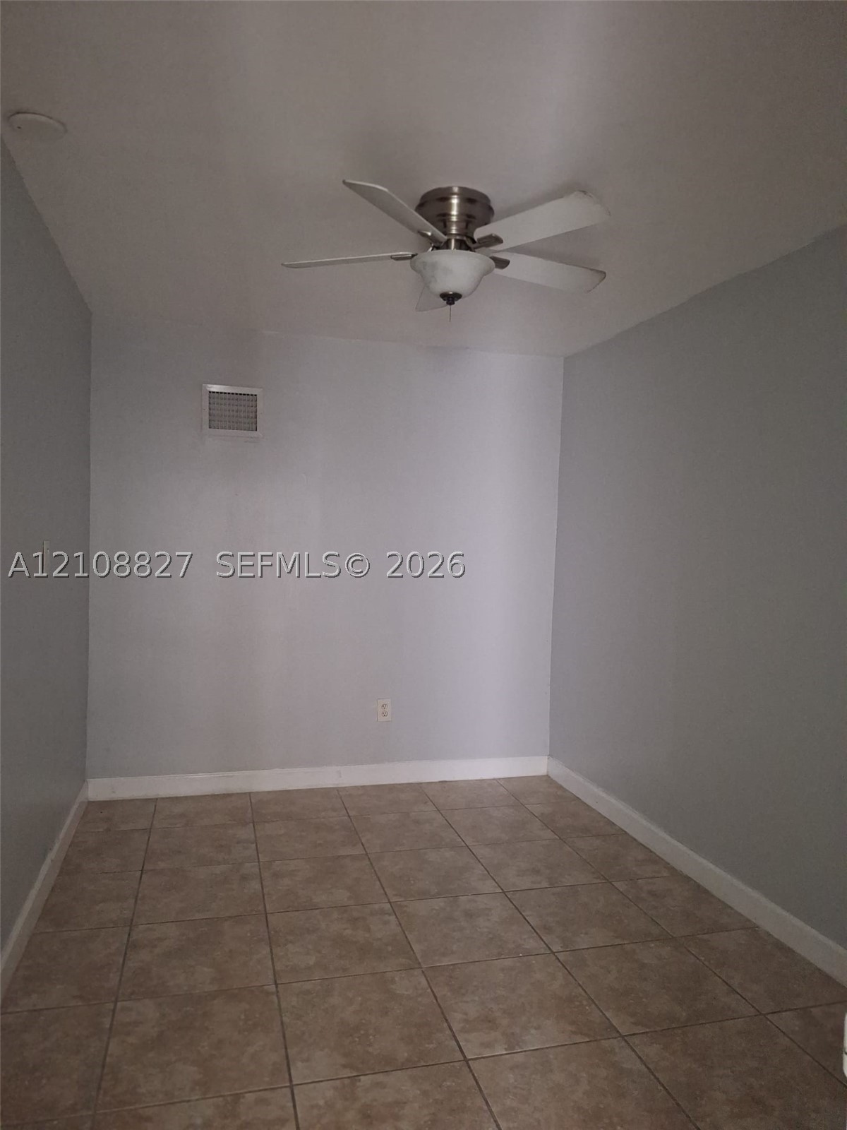 15261 SW 102nd Ct, Miami FL 33157